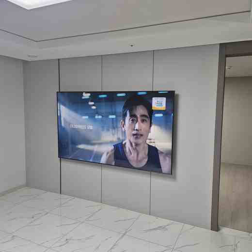 QLED 85인치 화면 설치 후 설치 확인